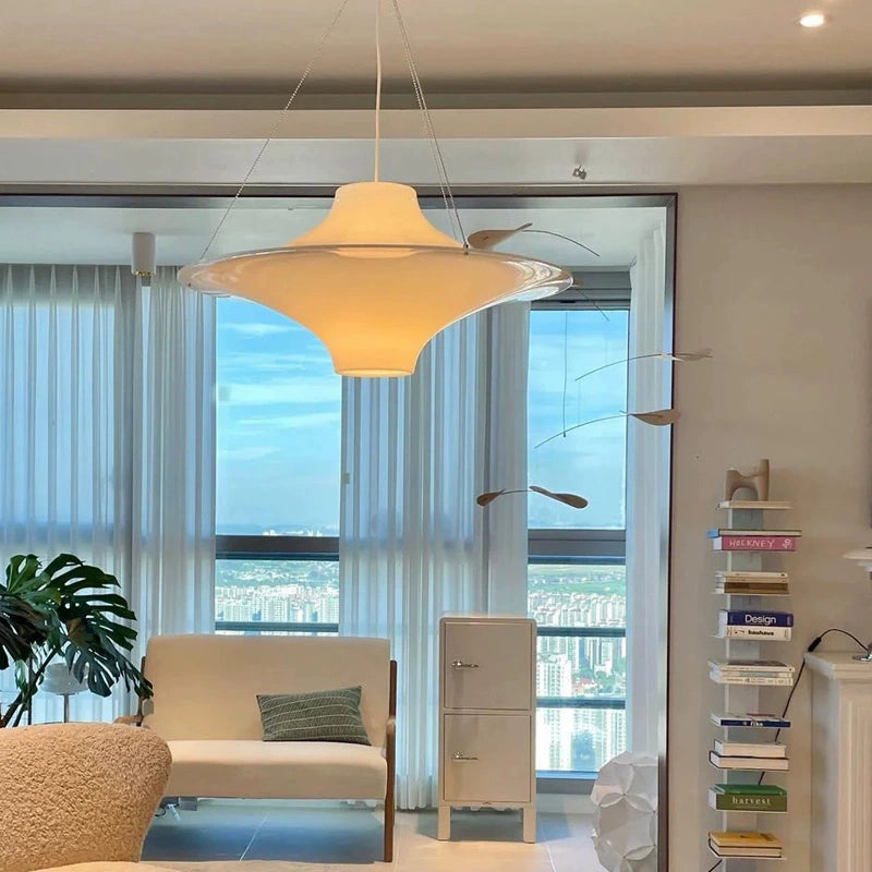 Italienischer Kronleuchter mit fliegender Untertasse, Designer-Umgebungslicht, Wohnzimmer, mittelalterlicher Creme-Wind, Schlafzimmer, LED-Beleuchtung 