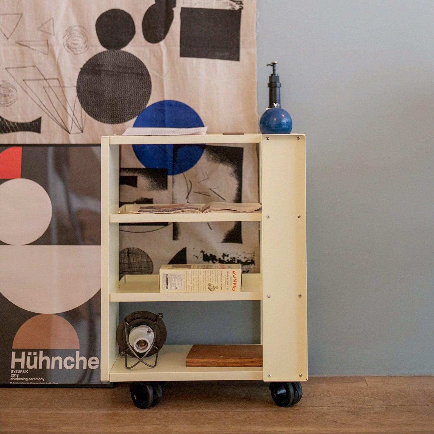 Mobiler Trolley-Rack Schmiedeeisen Sofa Beistelltisch Moderner einfacher Nachttisch Kleiner Couchtisch Leichter Luxus 