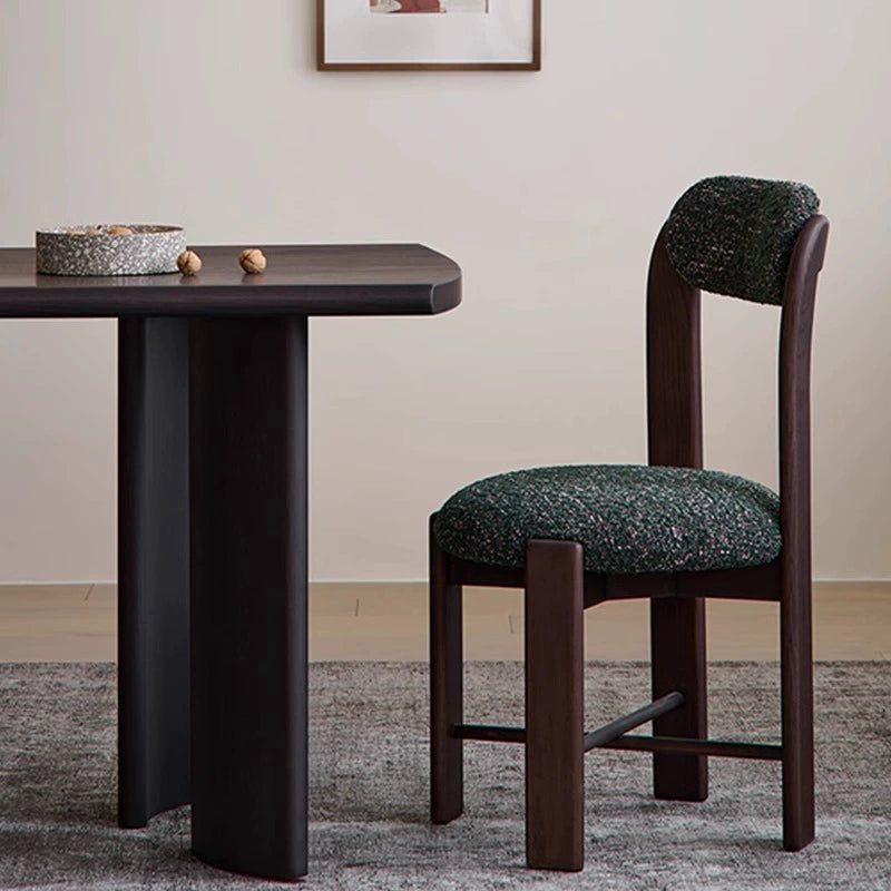 Französischer mittelalterlicher Esszimmerstuhl, Heimdesigner-Massivholzstuhl, hochwertiger Freizeitstuhl mit Eschenholzrücken 