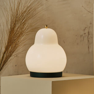 Birnenkopf-Tischlampe, lustige, kreative Nachttischlampe, mittelalterliche warme Atmosphäre, Lampe, Internet-Berühmtheit, Ins-Schlafzimmerlampe 