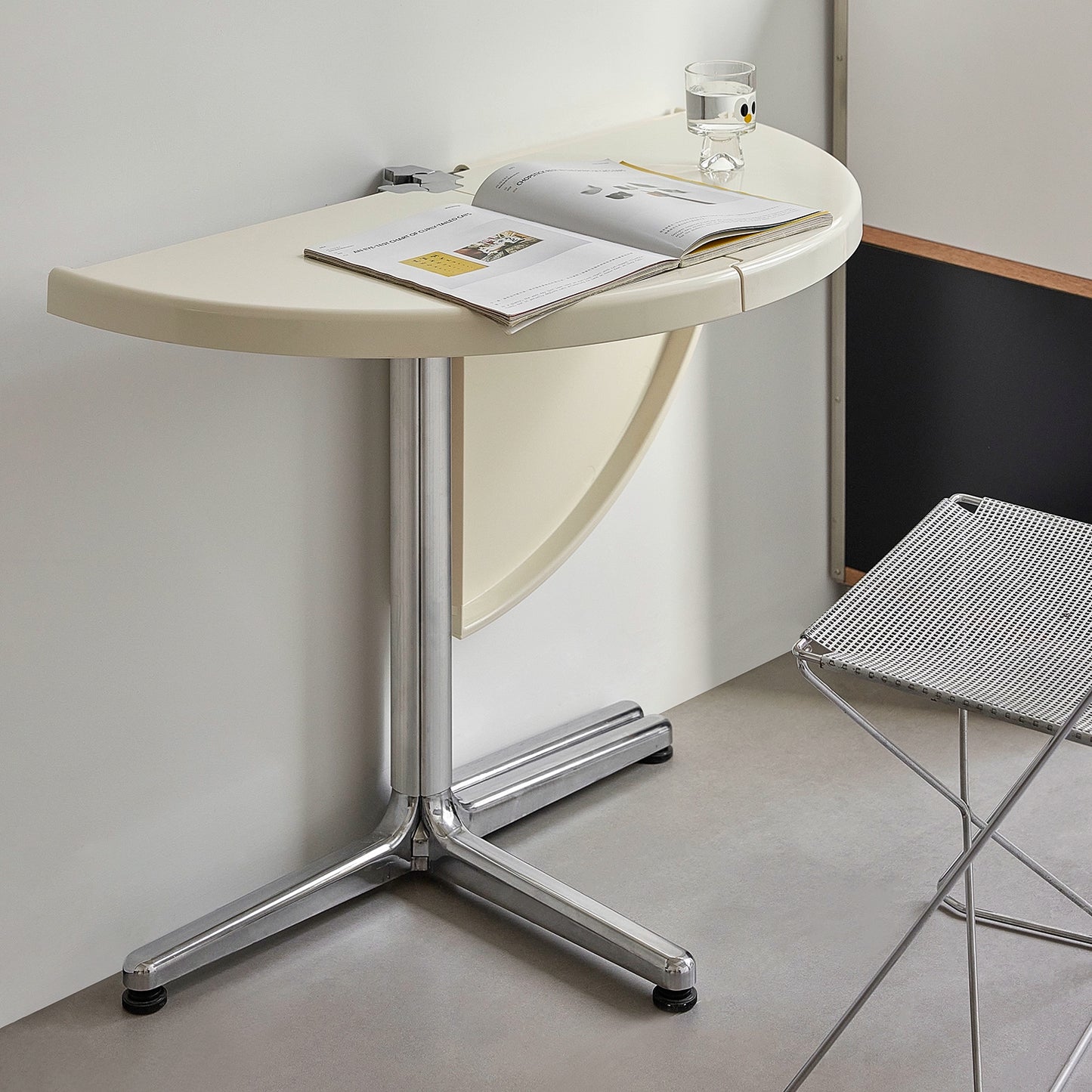 Klappbarer Esstisch, mittelalterlicher Haushalt, kleiner Schreibtisch, nordischer multifunktionaler Vintage-Rundtisch 