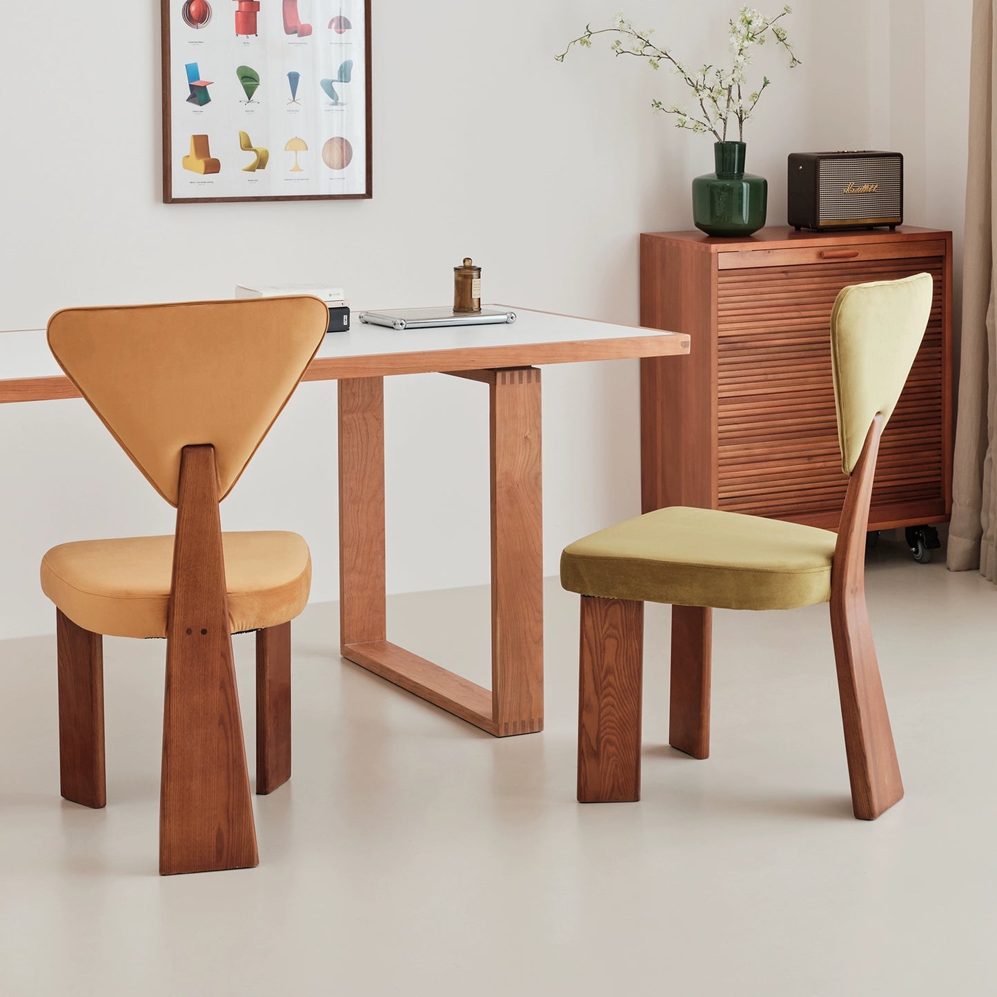 Französischer Retro-Esszimmerstuhl, mittelalterlicher Wabi-Sandwind-Massivholzstuhl, nordischer Designer-Schreibtischstuhl, Café 