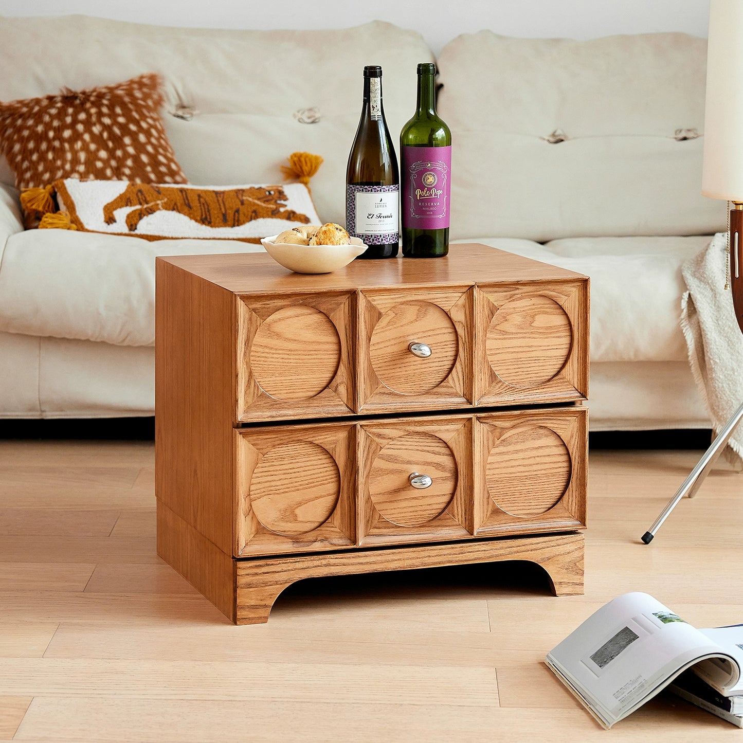 Massivholz Nachttisch Französisch Retro Designer Lagerung Seite Schrank Design Sinn Schlafzimmer Kleine Schrank Gegen Die Wand 