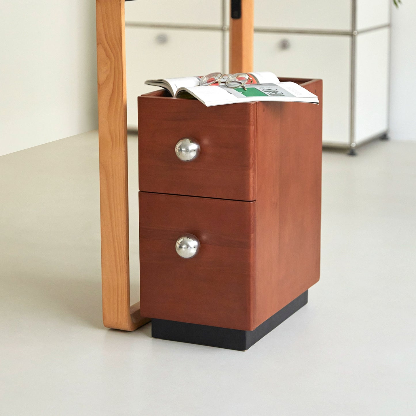 Retro Massivholz Nachttisch Nordic Modern Home Schlafzimmer Lagerschrank Creme Wind Nachttisch Schmaler Schrank 