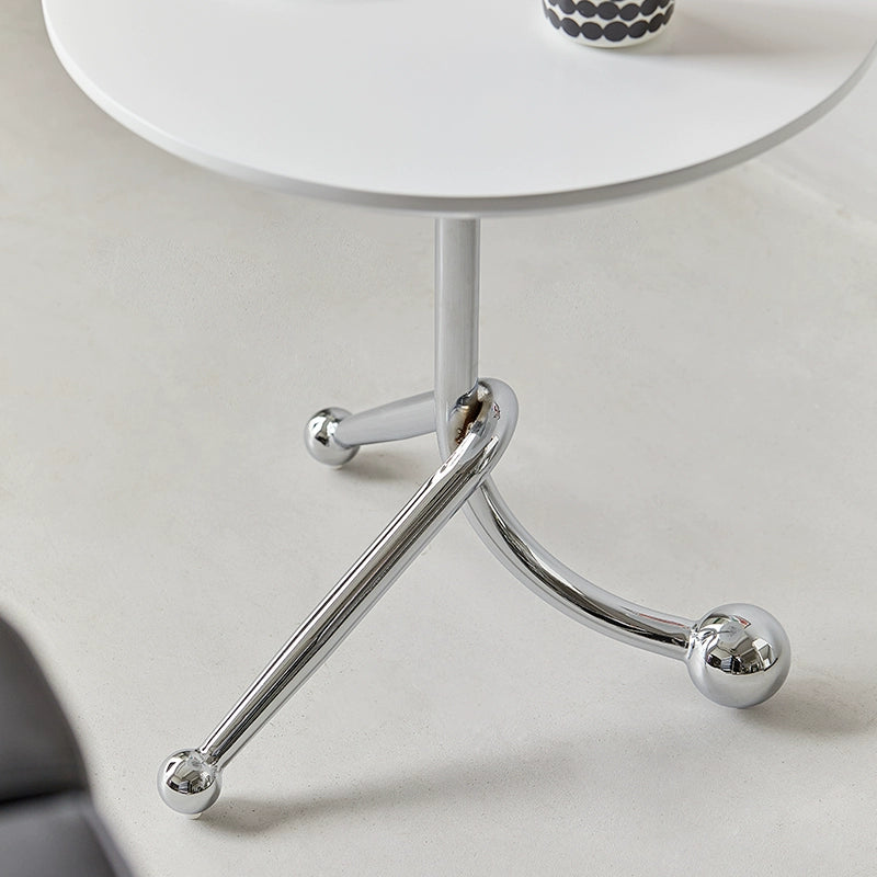 Kreativer kleiner Couchtisch, kleiner Apartment-Sofa-Beistelltisch, mittelalterlicher minimalistischer kleiner runder Tisch, Balkon-Mini-Teetisch 