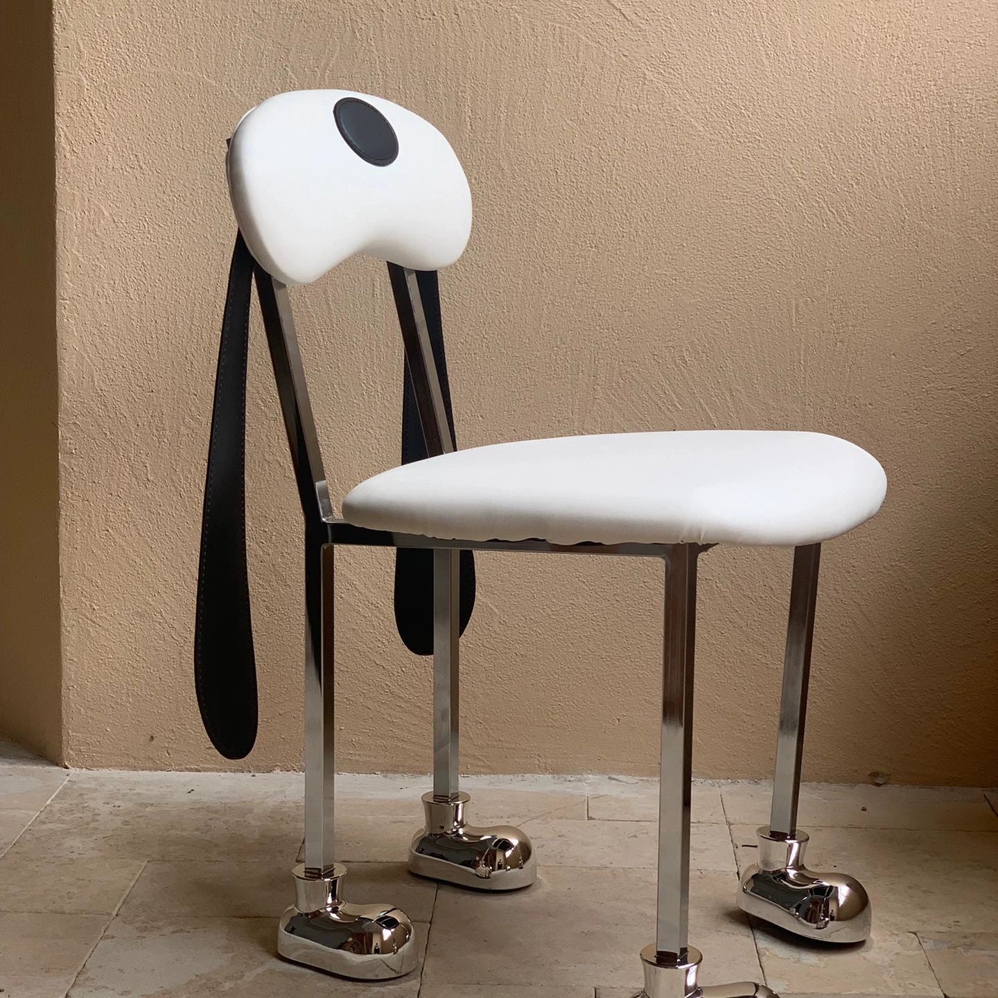 Hundestuhl mittelalterlicher cremefarbener Esszimmerstuhl Designer kreative Einfachheit Persönlichkeit Ins Popularmakeup Stuhl nach Hause 