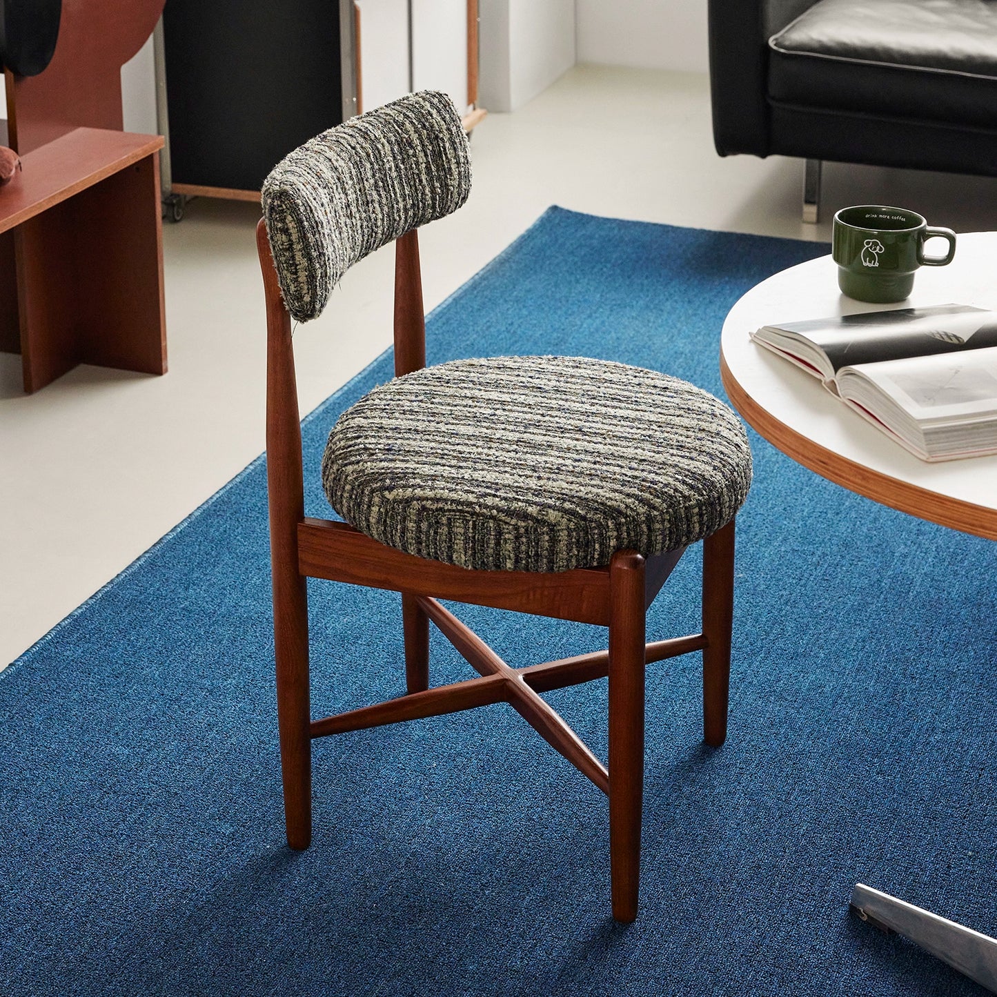 Massivholz Esszimmerstuhl mittelalterlichen einfachen High-End-Stuhl Home starke und langlebige Rückenlehne Buch Schreibtischstuhl Internet-Berühmtheit 