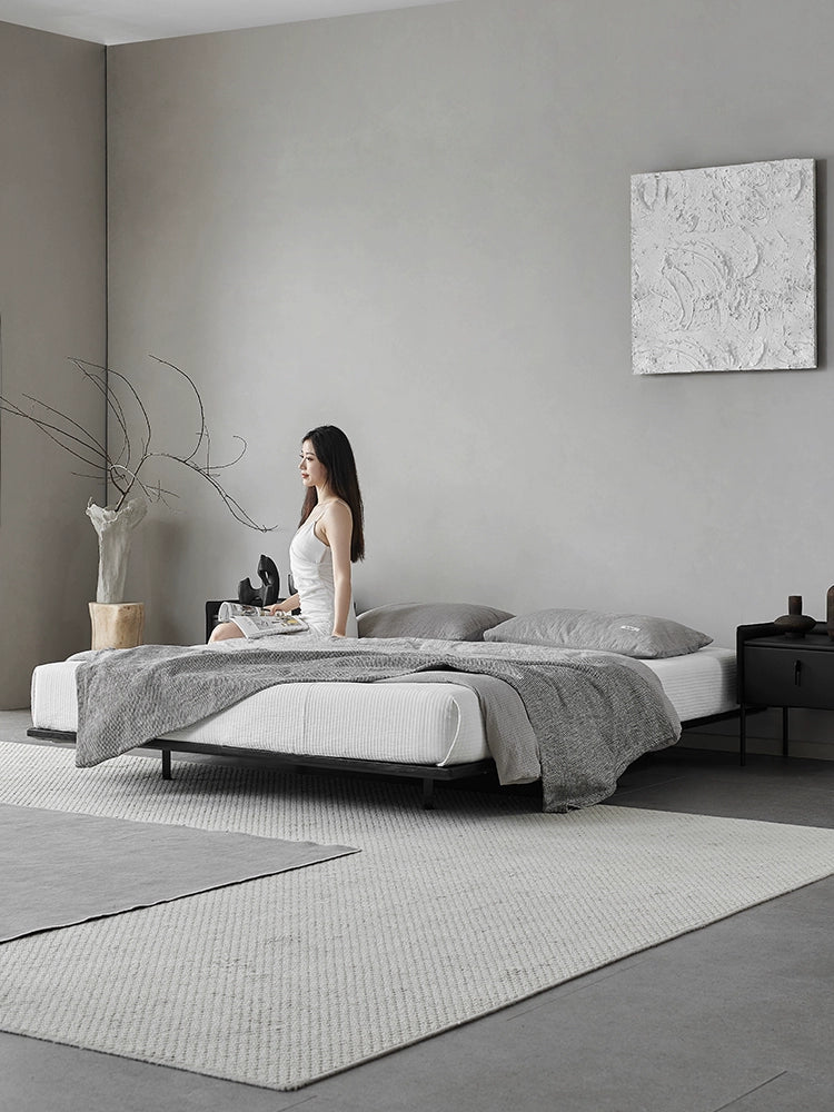 Italian Minimalist Bedside Suspension Bed 2022 New Master Bedroom Modern Light Luxury with Sensor Lamp Solid Wood Double Bed