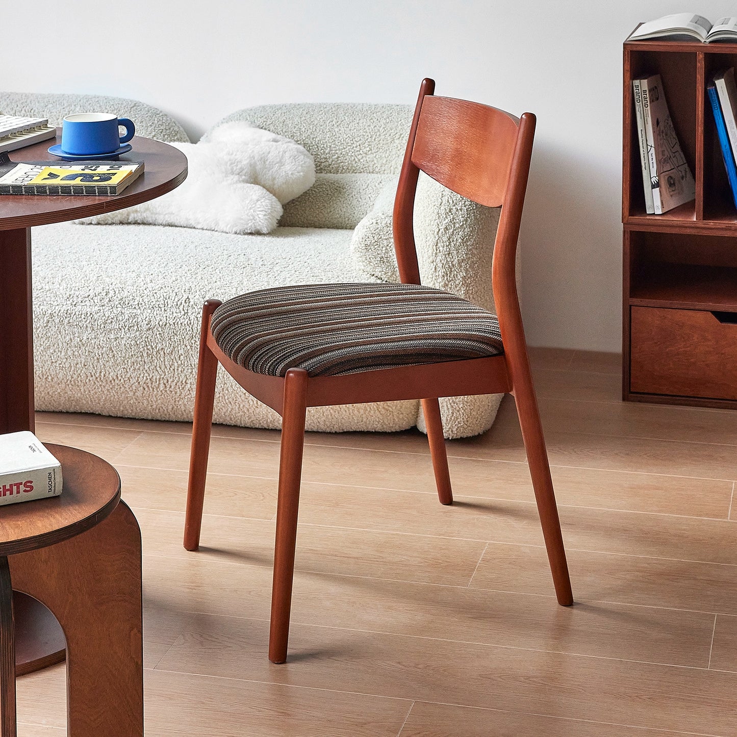 Retro massivholz esszimmerstuhl weichen tasche zurück stuhl Nordic Ins Beliebte kaffee shop freizeit stuhl einfache und erweiterte 