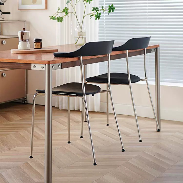 Hornstuhl, mittelalterlicher nordischer Esszimmerstuhl aus massivem Holz, einfacher kleiner Wohnungs-Stapelhocker mit Rückenlehne, Büchertischstuhl 