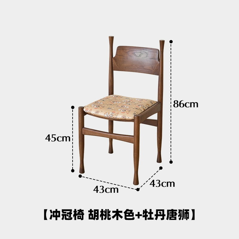 Mittelalterlicher Esszimmerstuhl aus Massivholz, bestickter Stuhl mit weicher Tasche, französischer Retro-Esszimmerstuhl für Cafés, Stuhl mit nordischer Rückenlehne 