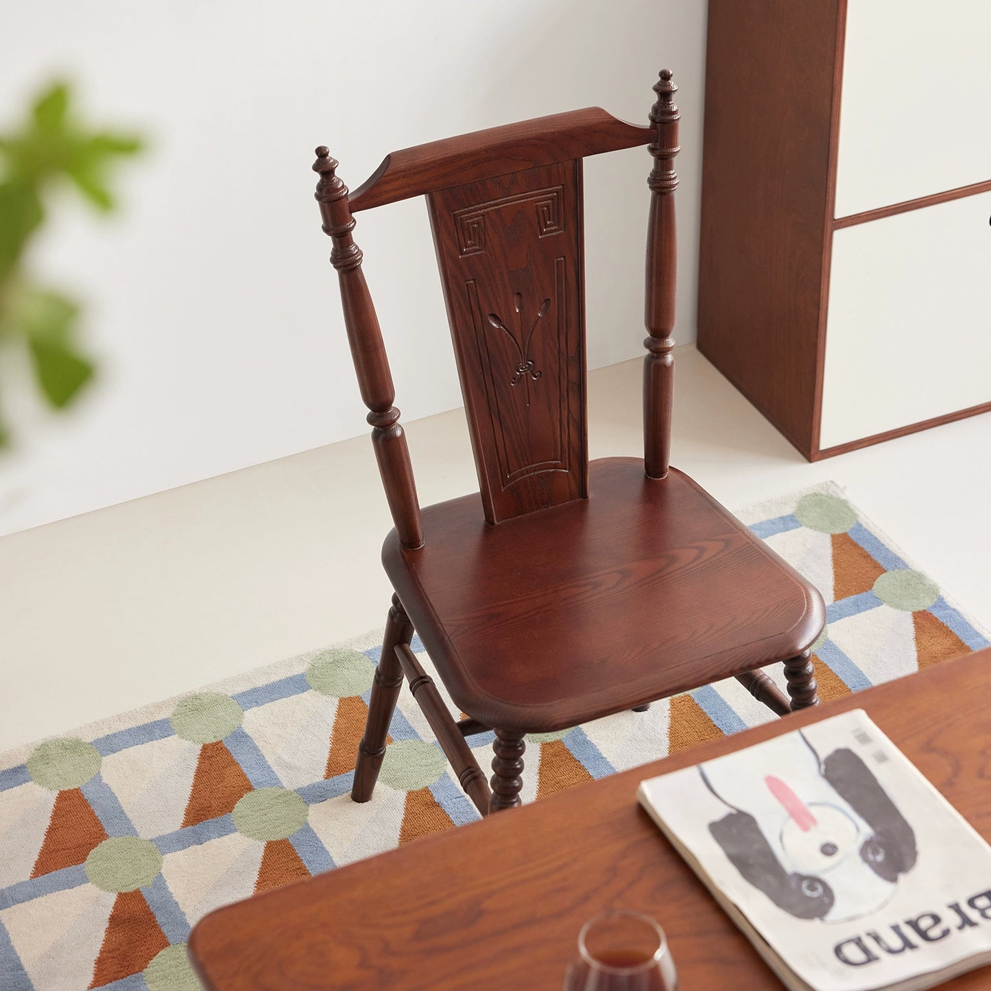 Mittelalterlicher Stuhl aus massivem Holz mit Rückenlehne, leichter Luxus-Esszimmerstuhl für Cafés, Balkon, lässiger Teestuhl, Haushalt, Wabi Sabi 