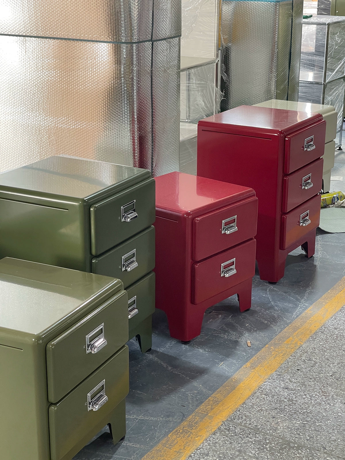 Retro Schubladenschrank mittelalterlicher Industriestil Japanischer Ins Dekorativer Spind Haushaltswohnzimmer Metallseitenschrank 