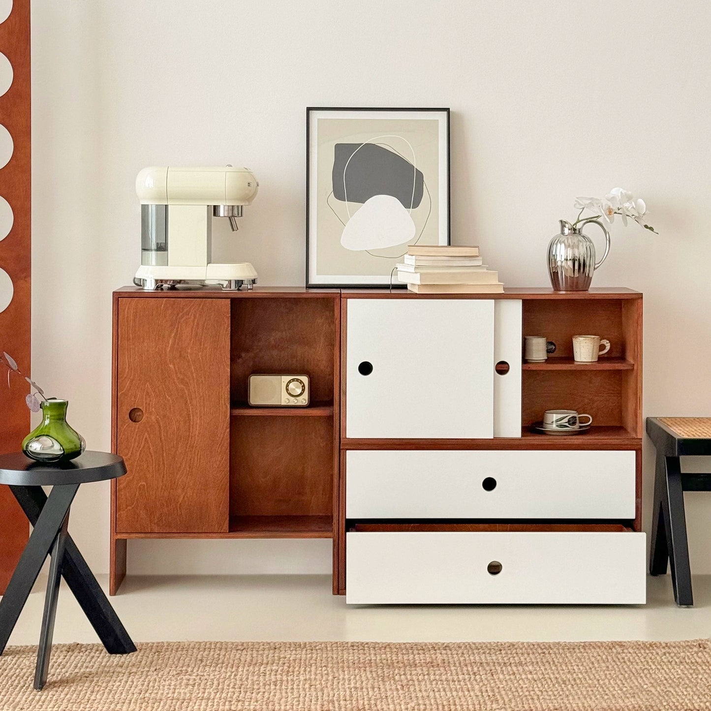 Esszimmer-Seitenschrank-Kombination Massivholzschrank Mittelalter-Lagerschrank Marine-Panel TV-Schrank Lagerboden Bücherregal