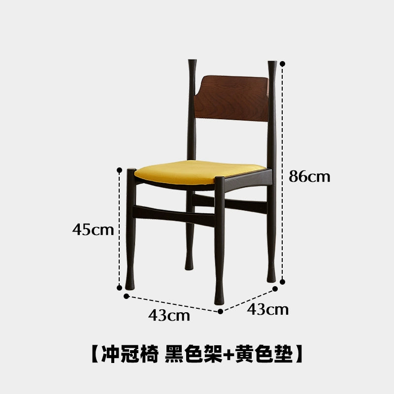 Mittelalterlicher Esszimmerstuhl aus Massivholz, bestickter Stuhl mit weicher Tasche, französischer Retro-Esszimmerstuhl für Cafés, Stuhl mit nordischer Rückenlehne 