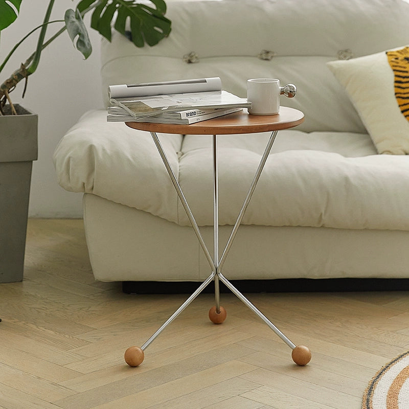 Kreativer Couchtisch aus Massivholz, kleiner Balkontisch für Wohnungen, kleiner runder Tisch, leichter Luxus, minimalistischer Designer-Beistelltisch im Ins-Stil 