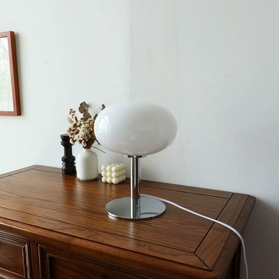 Mittelalterliche Tischlampe Bauhaus-Stil Schlafzimmer Nachttischlampe Ins PopularIns Umgebungslampe B &amp; B Vintage Lampe 