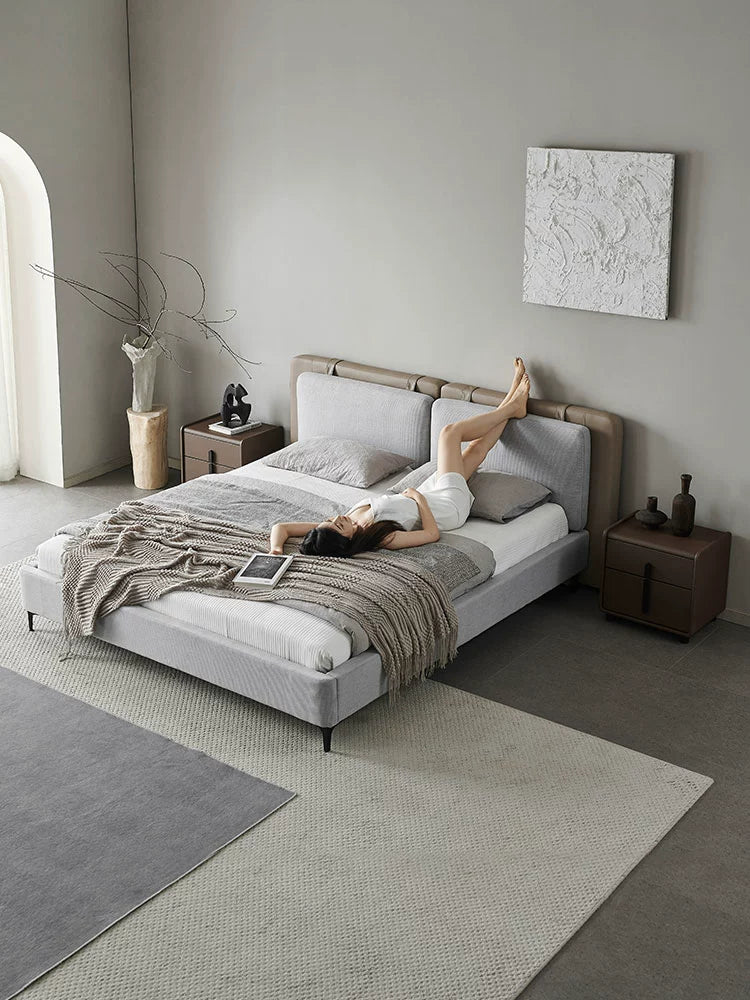 Minimalist Tatlin Double Bed Modern Minimalist Master Bedroom Light Luxury Soft Bag Wedding Bed High-end Designer Cotton and Linen Fabric Bed