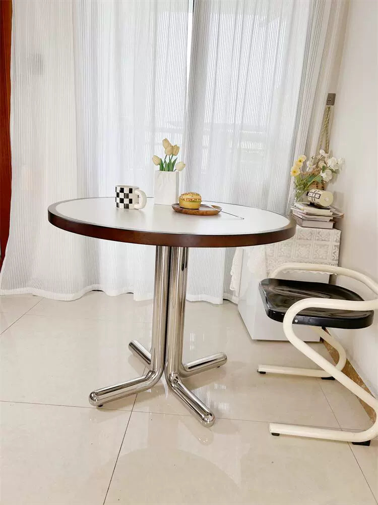 Mittelalterlicher Esstisch aus Massivholz, Ins PopularMinimalist Ins Style, runder Tisch, nordischer Esstisch aus Steinplatte, Kreativität 