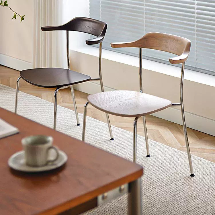 Hornstuhl, mittelalterlicher nordischer Esszimmerstuhl aus massivem Holz, einfacher kleiner Wohnungs-Stapelhocker mit Rückenlehne, Büchertischstuhl 