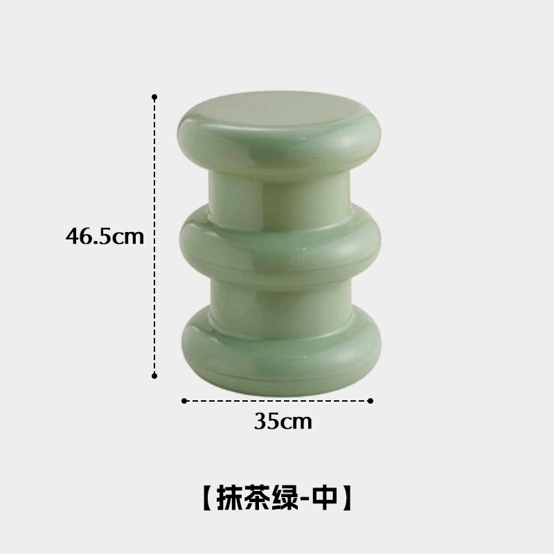 Kleiner Hocker aus Kunststoff, mittelalterlicher Schuhhocker, Designer, kreativer Couchtischhocker, robuster und langlebiger niedriger Hocker für den Haushalt 