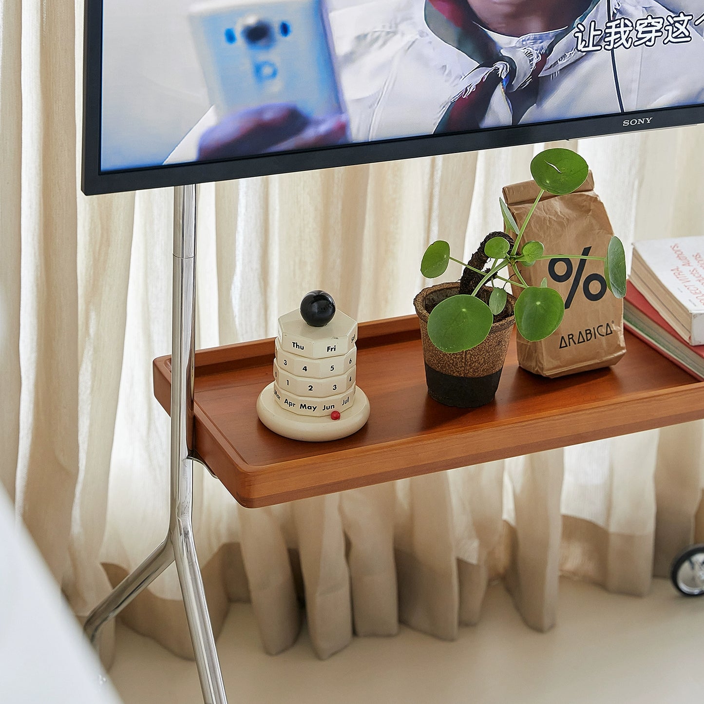 Abnehmbares TV-Regal Nordic Retro TV-Halterung Konferenzraum Boden-Decken-Halterung 