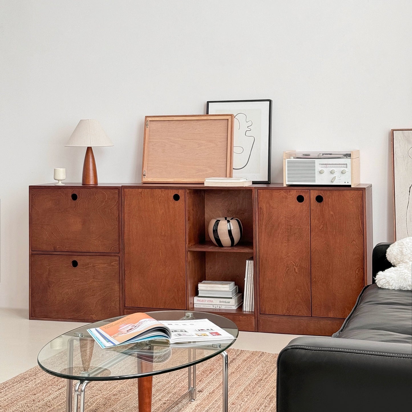 Mittelalterlicher Massivholz-Aufbewahrungsschrank Home Designer Aufbewahrung Esszimmer-Seitenschrank Ocean Board Wohnzimmer-Aufbewahrungstruhe 