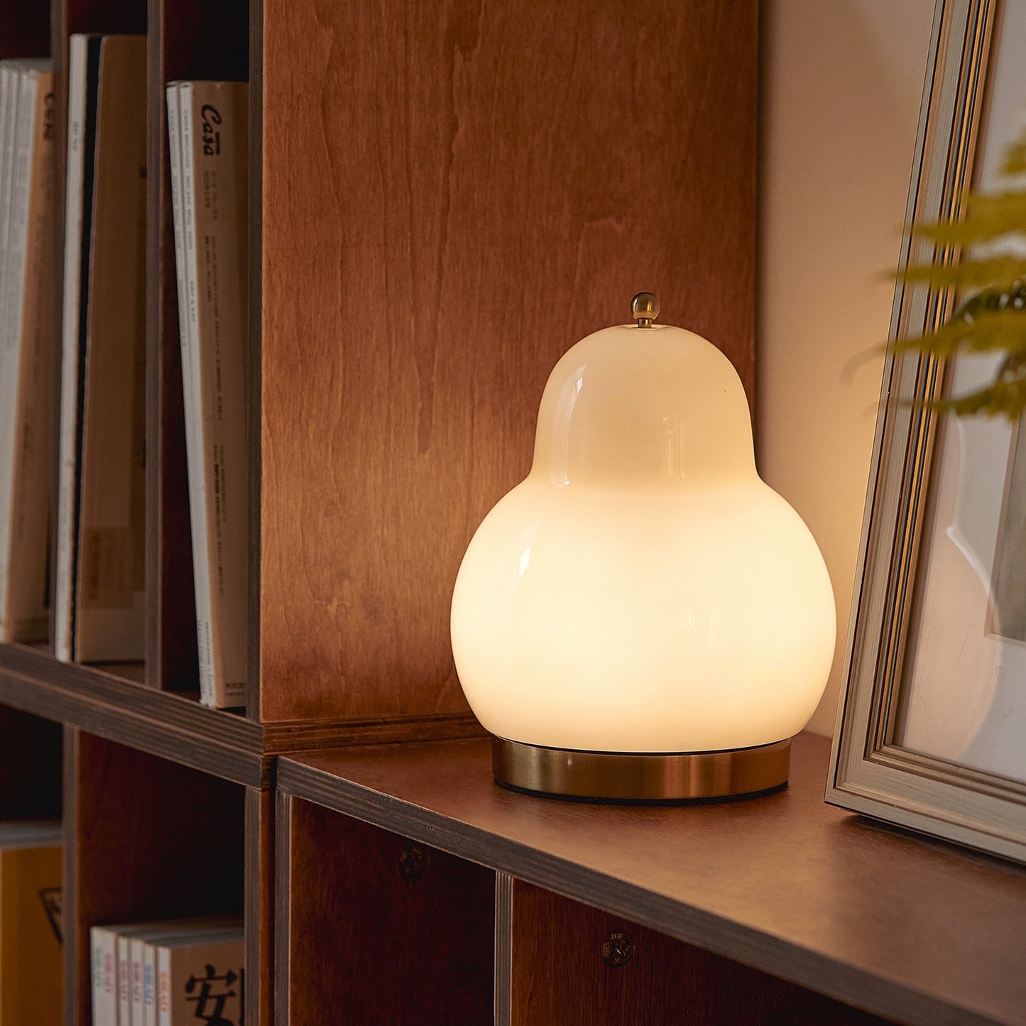 Birnenkopf-Tischlampe, lustige, kreative Nachttischlampe, mittelalterliche warme Atmosphäre, Lampe, Internet-Berühmtheit, Ins-Schlafzimmerlampe 