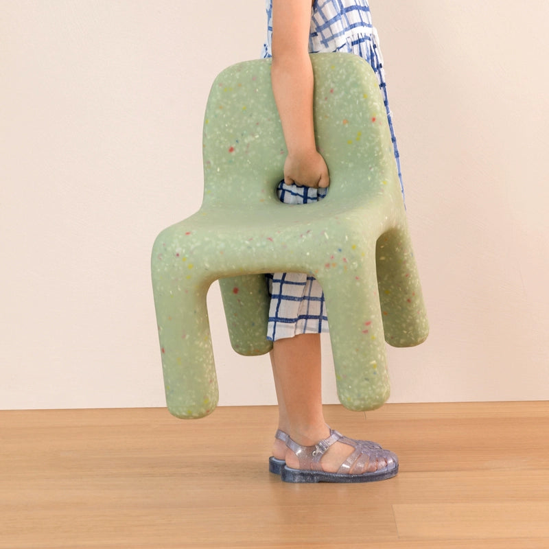 Nordic niedlichen Kindersitz Kunststoff niedrigen Hocker Rückenlehne Stuhl Ins Wind Baby Schuh Wickelbank 