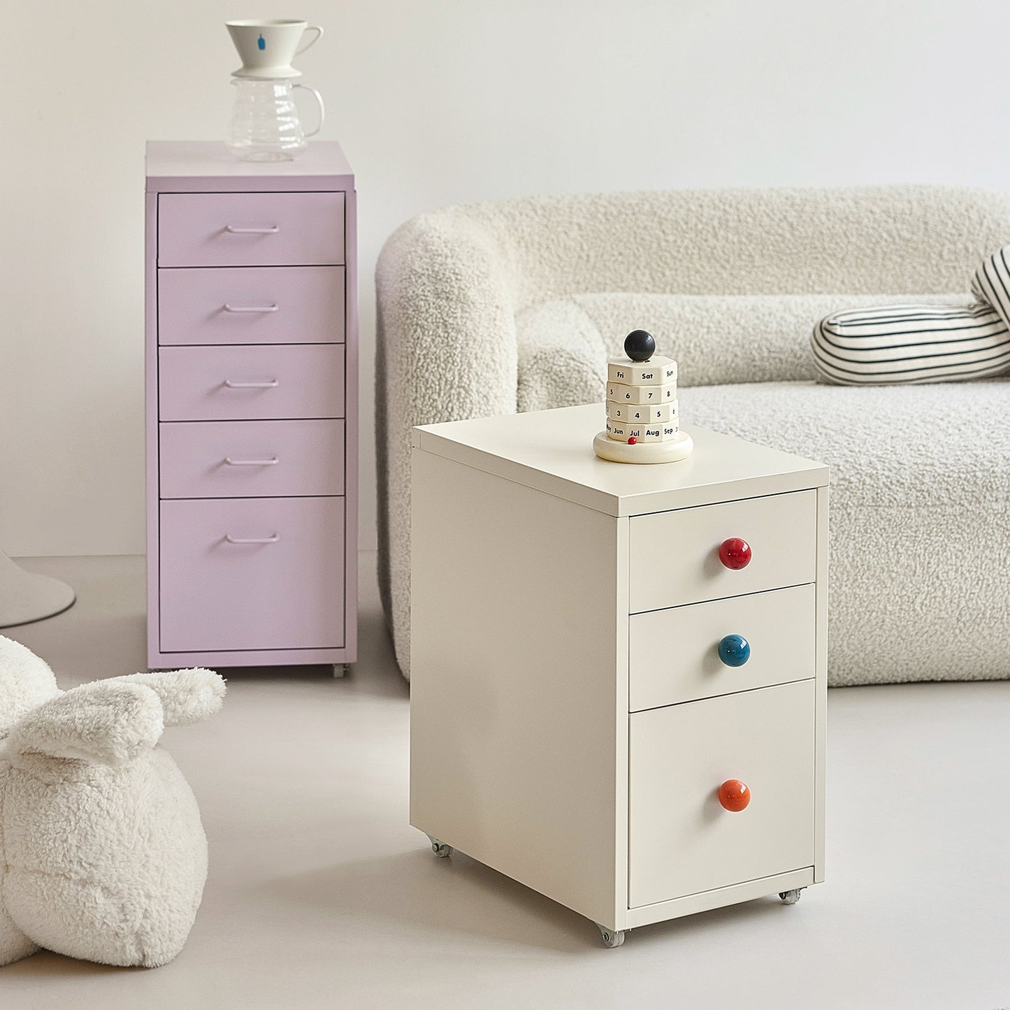 Mobiler Lagerschrank Cremefarbener Wind einfacher Truhenschrank aus Schmiedeeisen Home Schlafzimmer Nachttisch Dopamin kreativ 