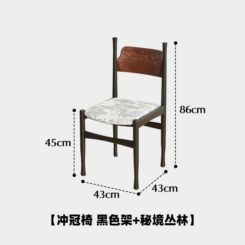 Mittelalterlicher Esszimmerstuhl aus Massivholz, bestickter Stuhl mit weicher Tasche, französischer Retro-Esszimmerstuhl für Cafés, Stuhl mit nordischer Rückenlehne 