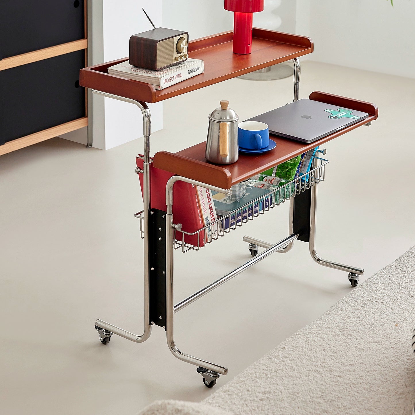 Hebbarer Schreibtisch, mittelalterlicher Massivholz-Sofa-Beistelltisch, paar kleine Wohnungs-Mobil-Couchtisch, Nachttisch 