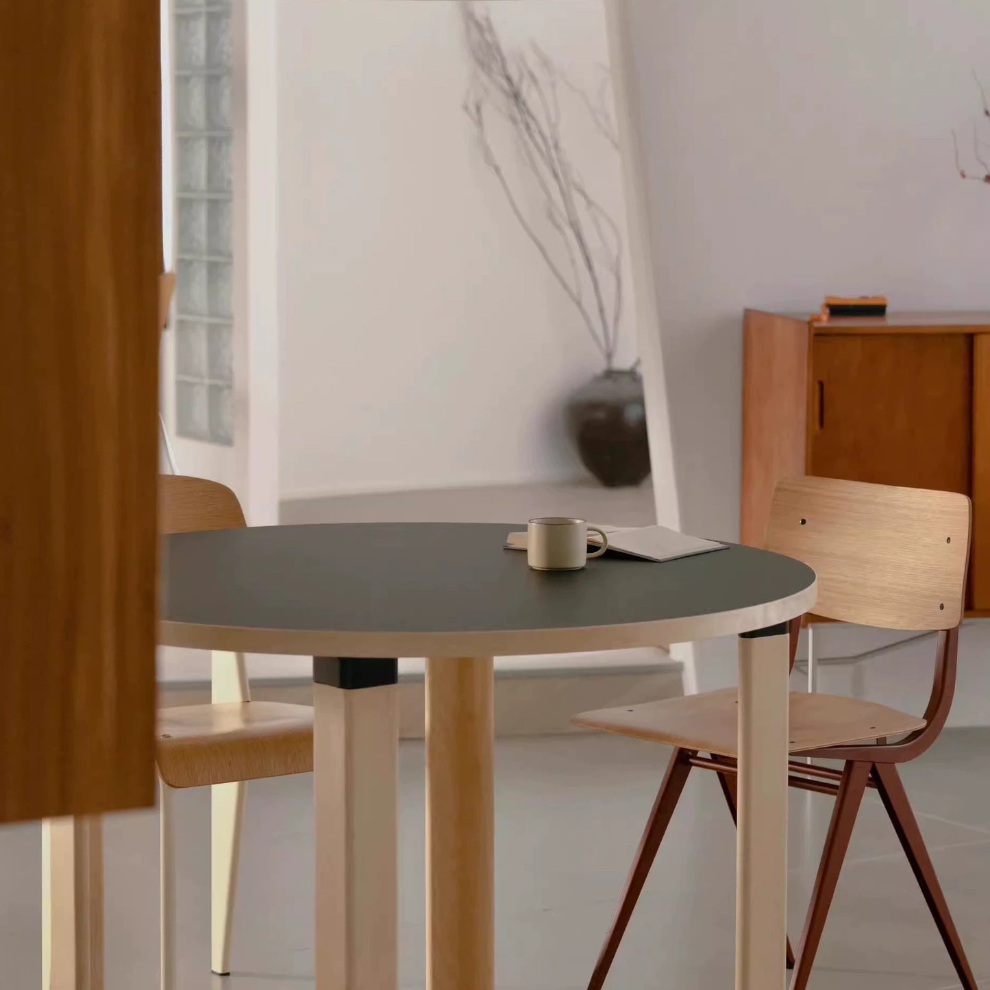 Massivholz Esstisch Haushalt mittelalterlichen einfachen Ins Schreibtisch Nordic Verhandlung kleine Wohnung runden Tisch Ideen 