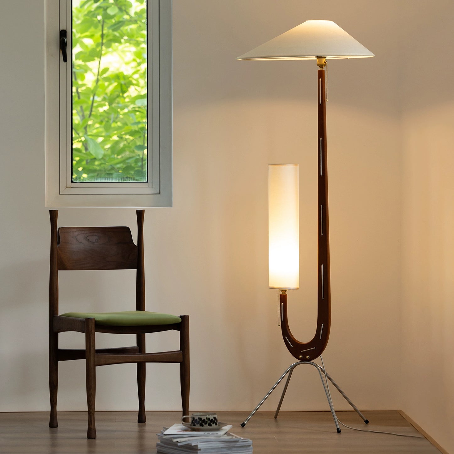 Mittelalterliche Massivholz-Stehlampe Wabi Sandy Wind Japanische dekorative Lampe Wohnzimmer Designer Künstlerische Atmosphäre Lampe 