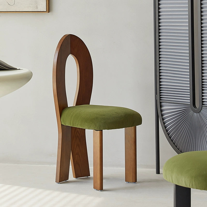 Mittelalterlicher Esszimmerstuhl, Designer-Meerjungfrauenstuhl aus Massivholz, Vintage-Wabi-Sabi-Wind, nordischer Ankleidestuhl 