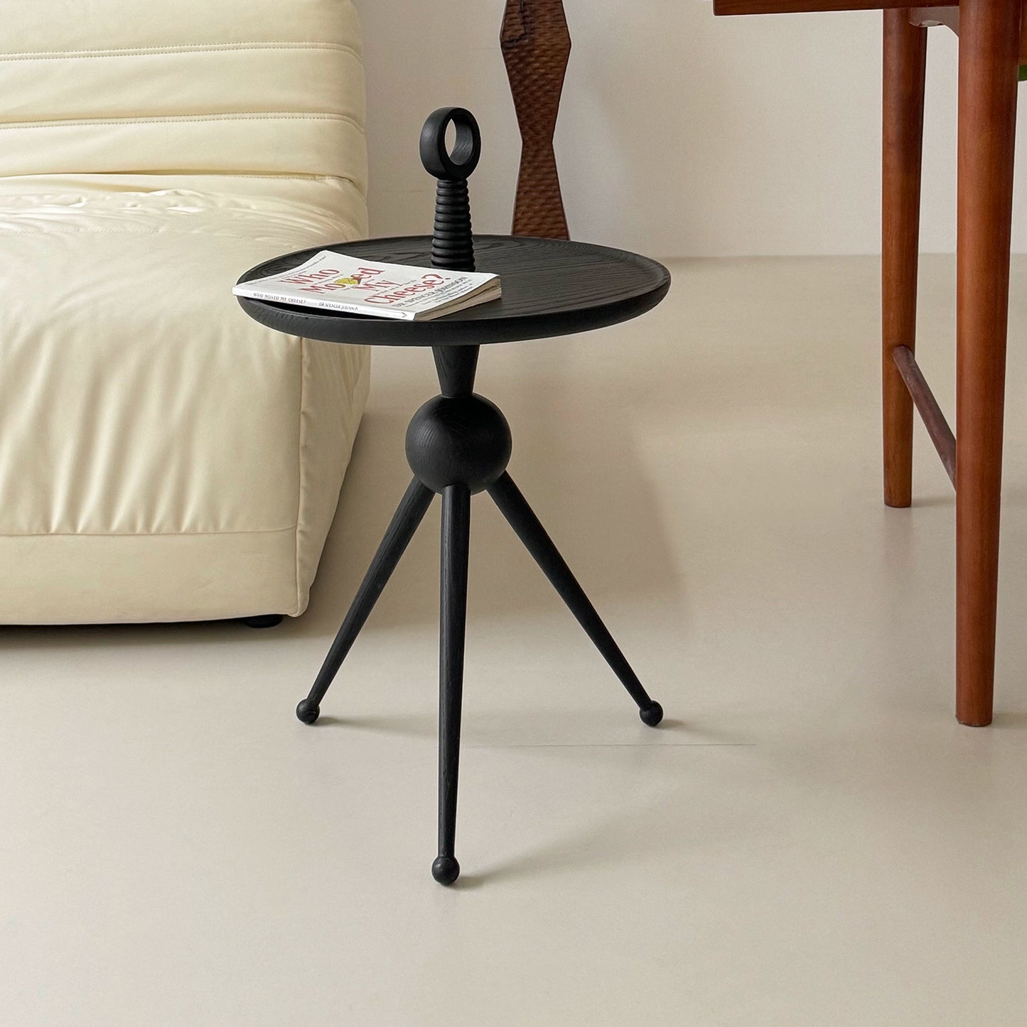 Massivholzkante Paar Designer Künstlerische Ecke Paar Sofa Nachttisch Kleiner Tisch Licht Luxus High-End Kreativ 