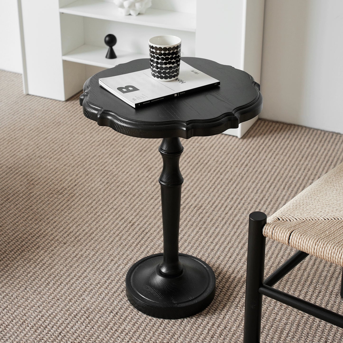 Französischer Retro-Beistelltisch, Couchtisch aus Massivholz, leichter Luxus, High Sense, Ins Popular, kleiner runder Tisch, Ecktisch für Zuhause, Sofa 