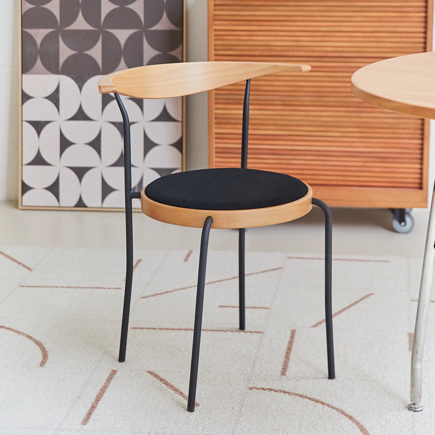 Medieval esszimmer stuhl haushalt massivholz esstisch und stühle licht luxus high-end-Ins Popularcoffee shop zurück stuhl einfache 