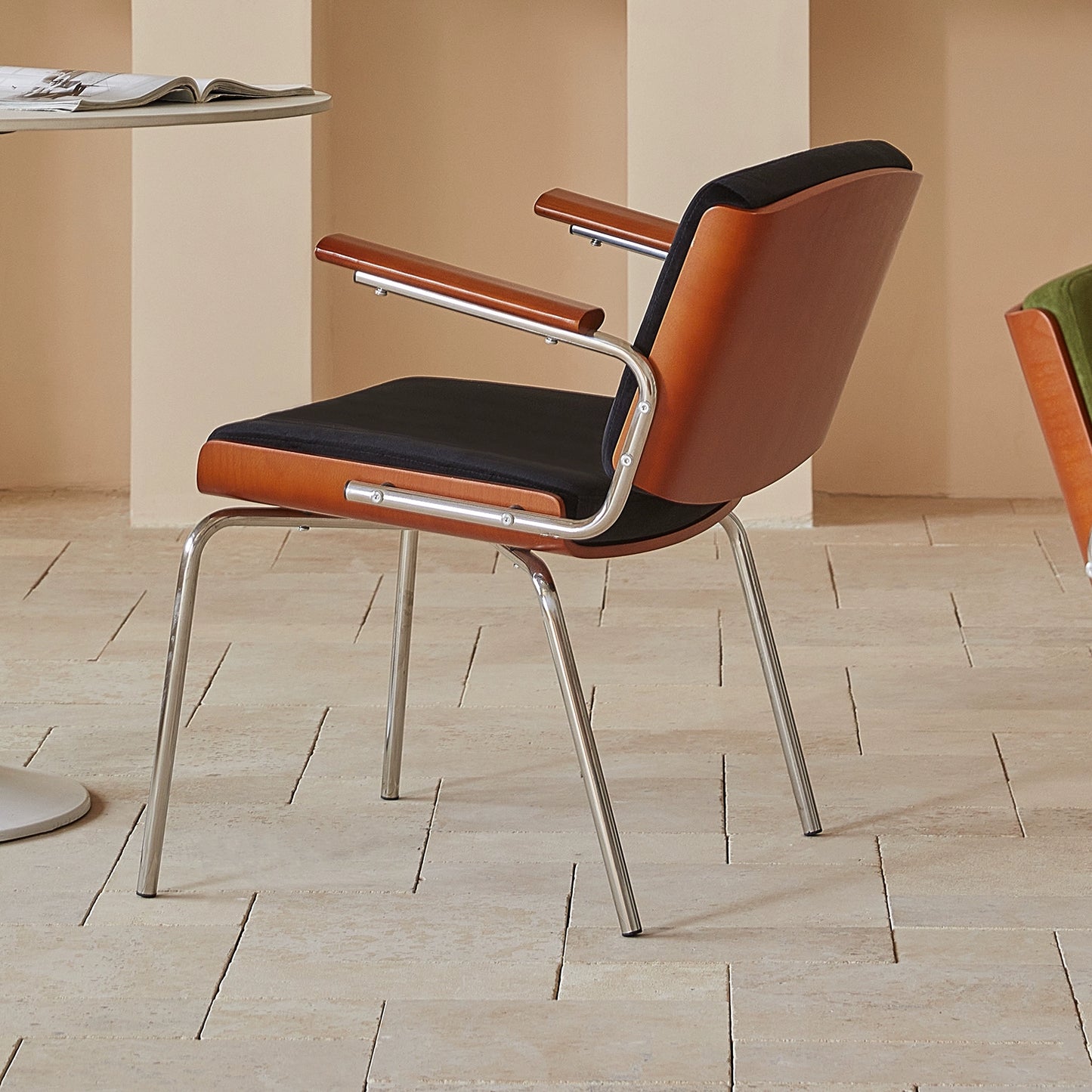 Mittelalterlicher Esszimmerstuhl, nordischer Stuhl mit Armlehne, für Restaurant, Arbeitszimmer, Büro, Freizeit, weicher Stuhl 