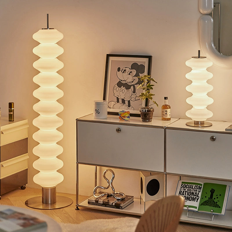 Italienische Designer Moderne Licht Luxus Dekorative Schreibtisch Lampe Wohnzimmer Studie Einfache Zucker Kürbis Stehlampe 