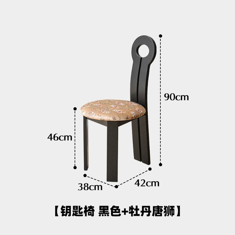 Mittelalterlicher Esszimmerstuhl aus Massivholz, bestickter Stuhl mit weicher Tasche, französischer Retro-Esszimmerstuhl für Cafés, Stuhl mit nordischer Rückenlehne 