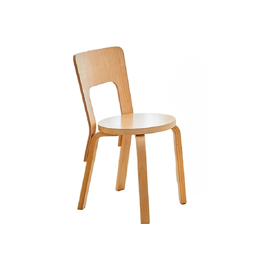 Mittelalterlicher Esszimmerstuhl aus Massivholz von Artek, einfacher kleiner Apartmentstuhl, klassischer Hocker mit Rückenlehne 