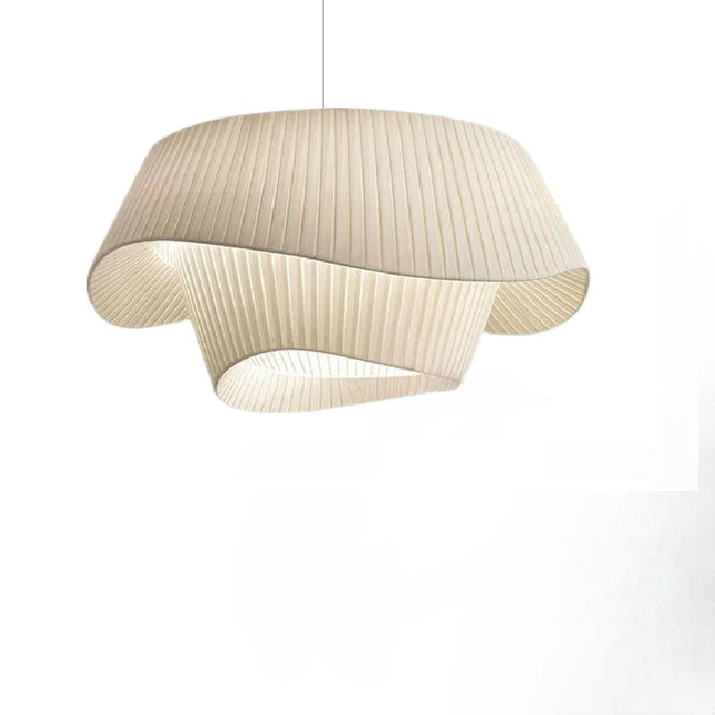 Französischer mittelalterlicher Kronleuchter Stoffoberfläche Champagnerfarbe Wohnzimmer Hauptlicht stromlinienförmiges einfaches Schlafzimmer Atmosphärenlicht 