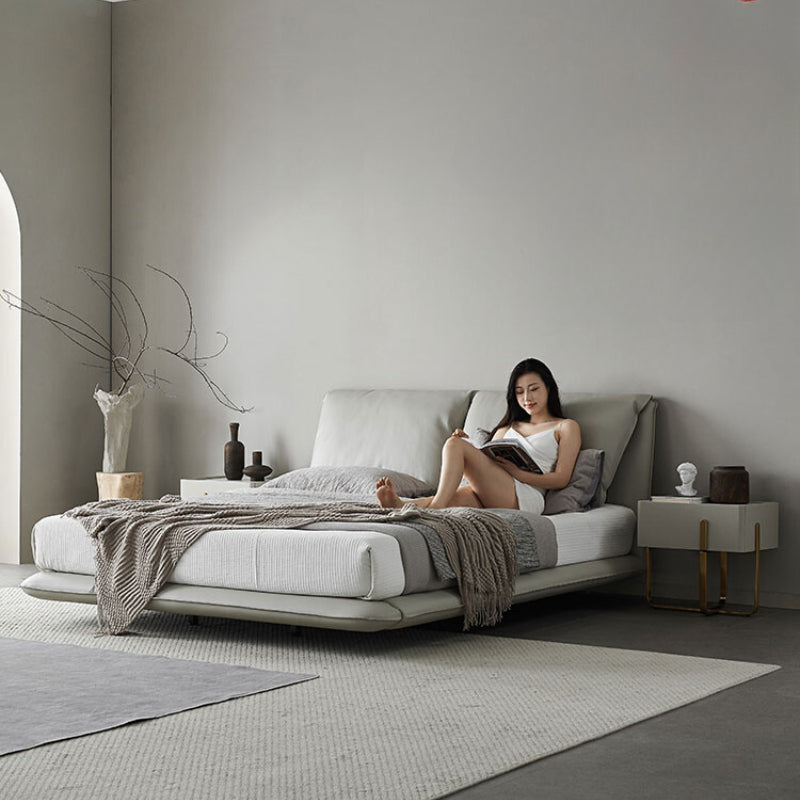 Leather Bed Suspension Bed Italian Minimalist Master Bedroom 1.8 Meters Double Bed Light Luxury Modern Elephant Ear Soft Bag Bed